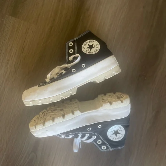 Converse Chuck Taylor Platform Black Sneakers - Picture 2 of 7